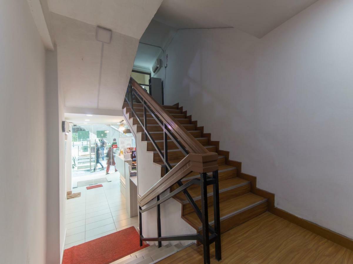 Oyo 805 Hotel Run Star Kuala Lumpur Bagian luar foto