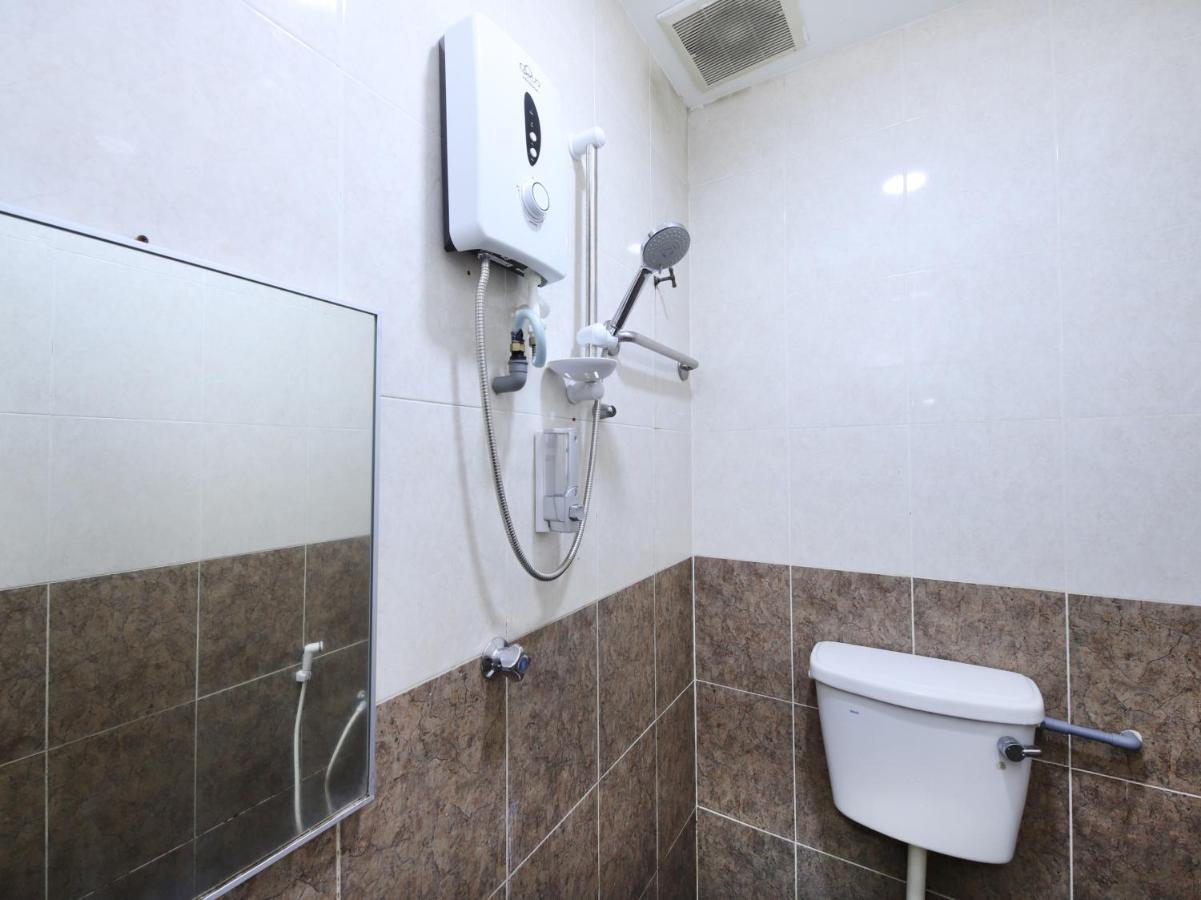 Oyo 805 Hotel Run Star Kuala Lumpur Bagian luar foto